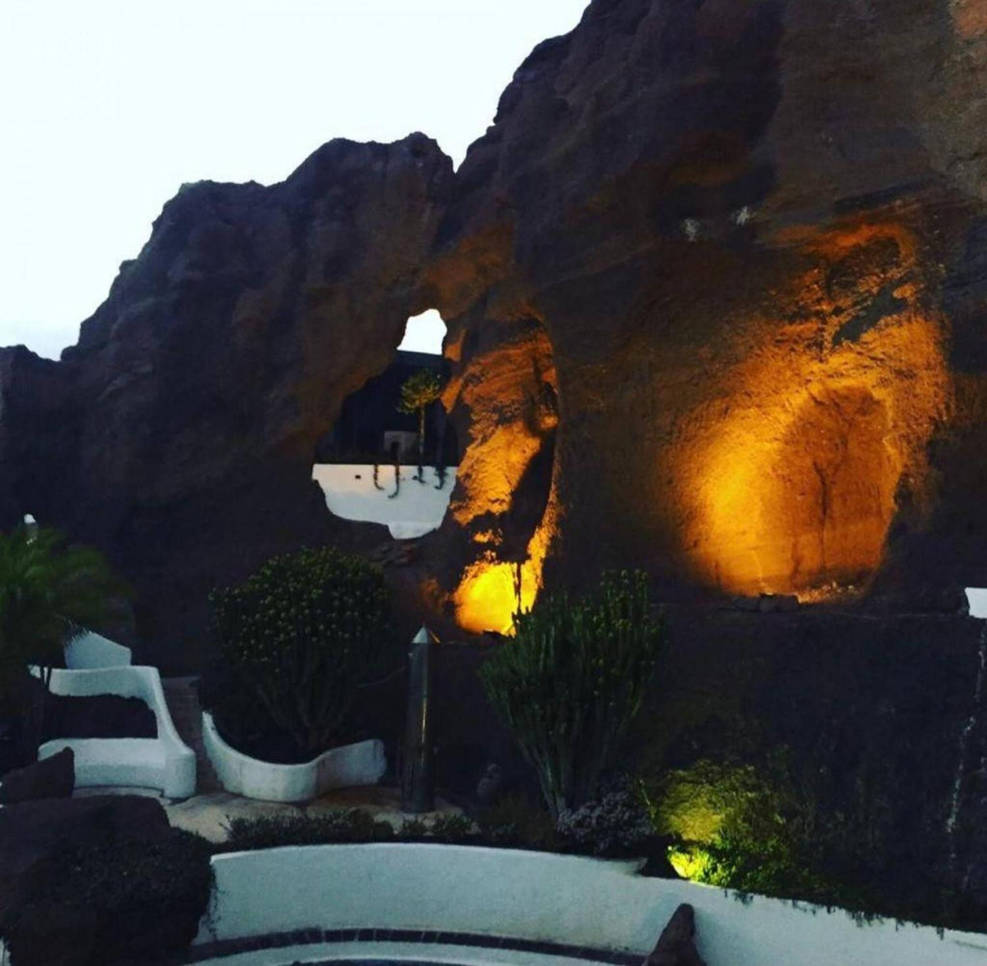 Luxury Villa Rincon Del Mar- Old Town - Puerto Del Carmen بويرتو ذيل كارمين المظهر الخارجي الصورة