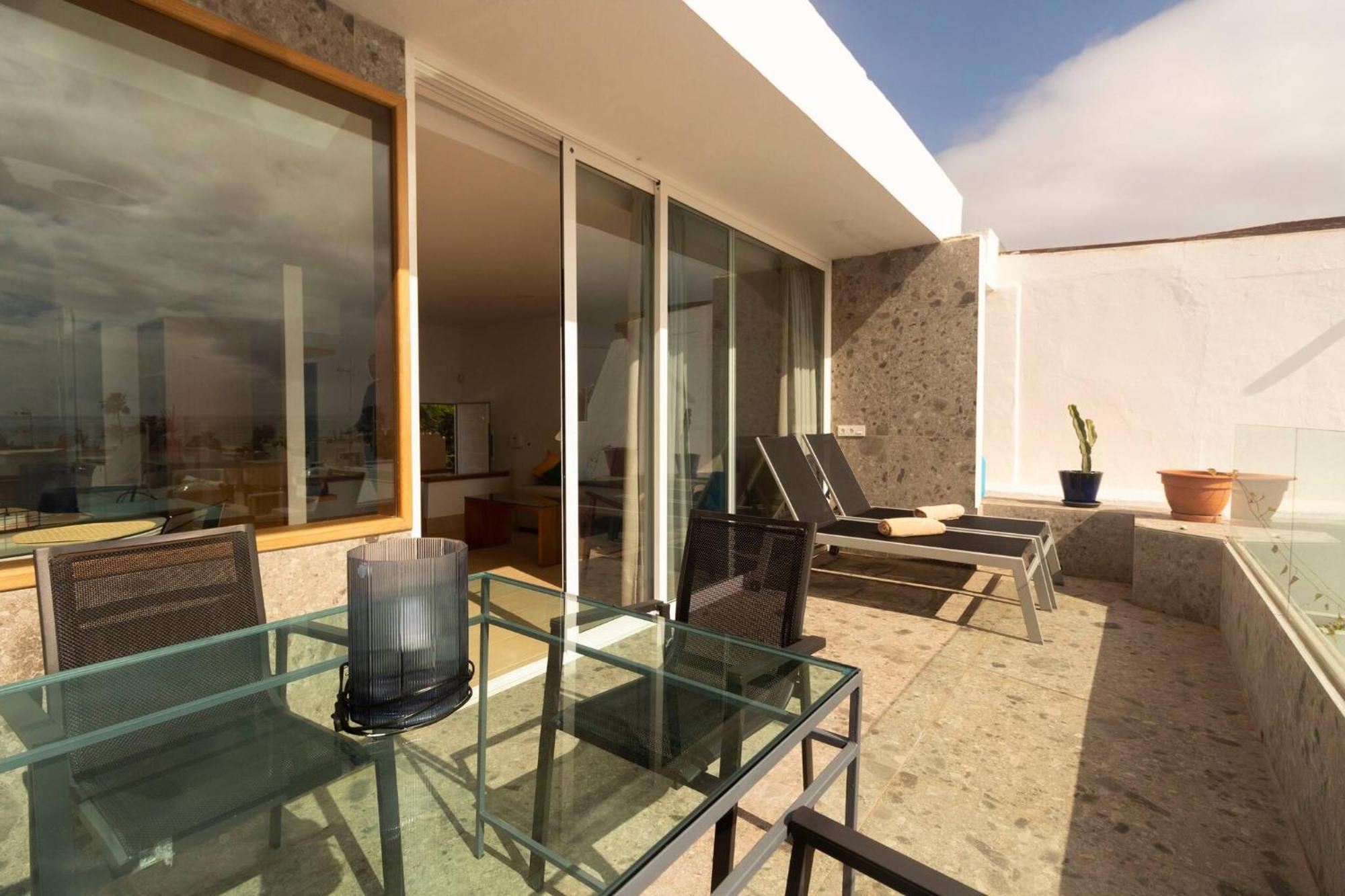 Luxury Villa Rincon Del Mar- Old Town - Puerto Del Carmen بويرتو ذيل كارمين المظهر الخارجي الصورة